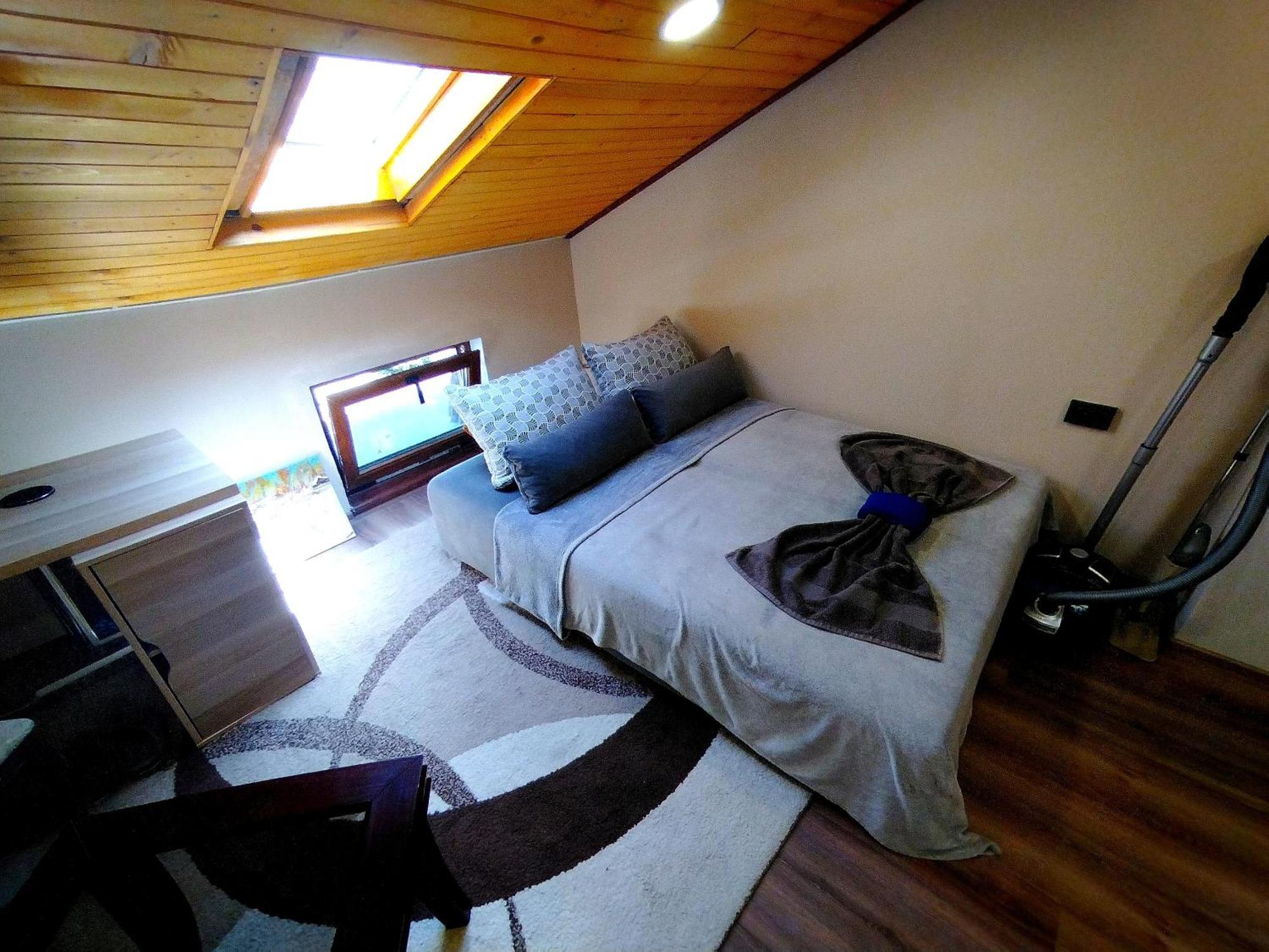 Low Budget Apartment With Breakfast #3 Varna Exterior foto